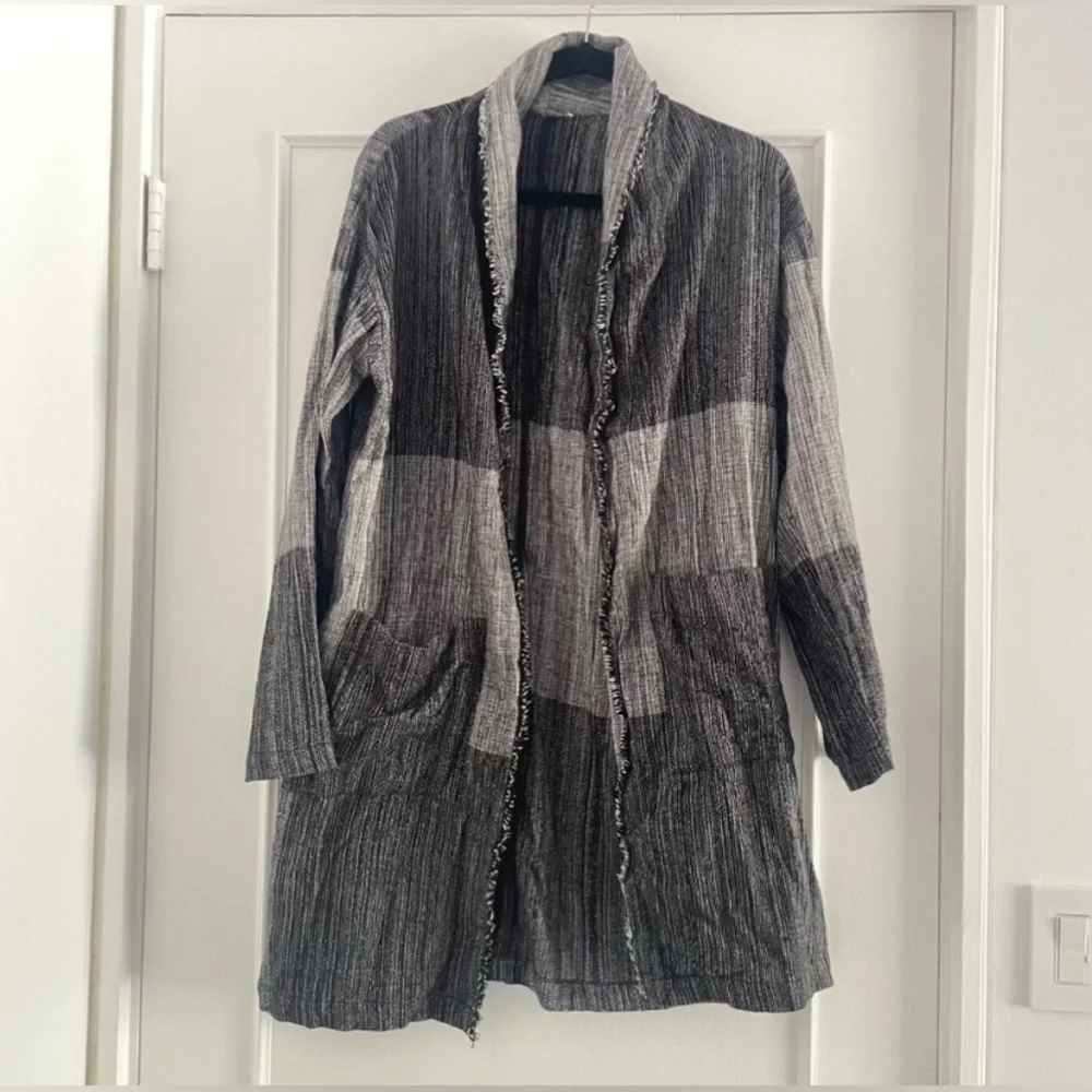 EILEEN FISHER hazy blocks organic cotton shawl jacket Great Autumn Weather - Picture 5 of 10